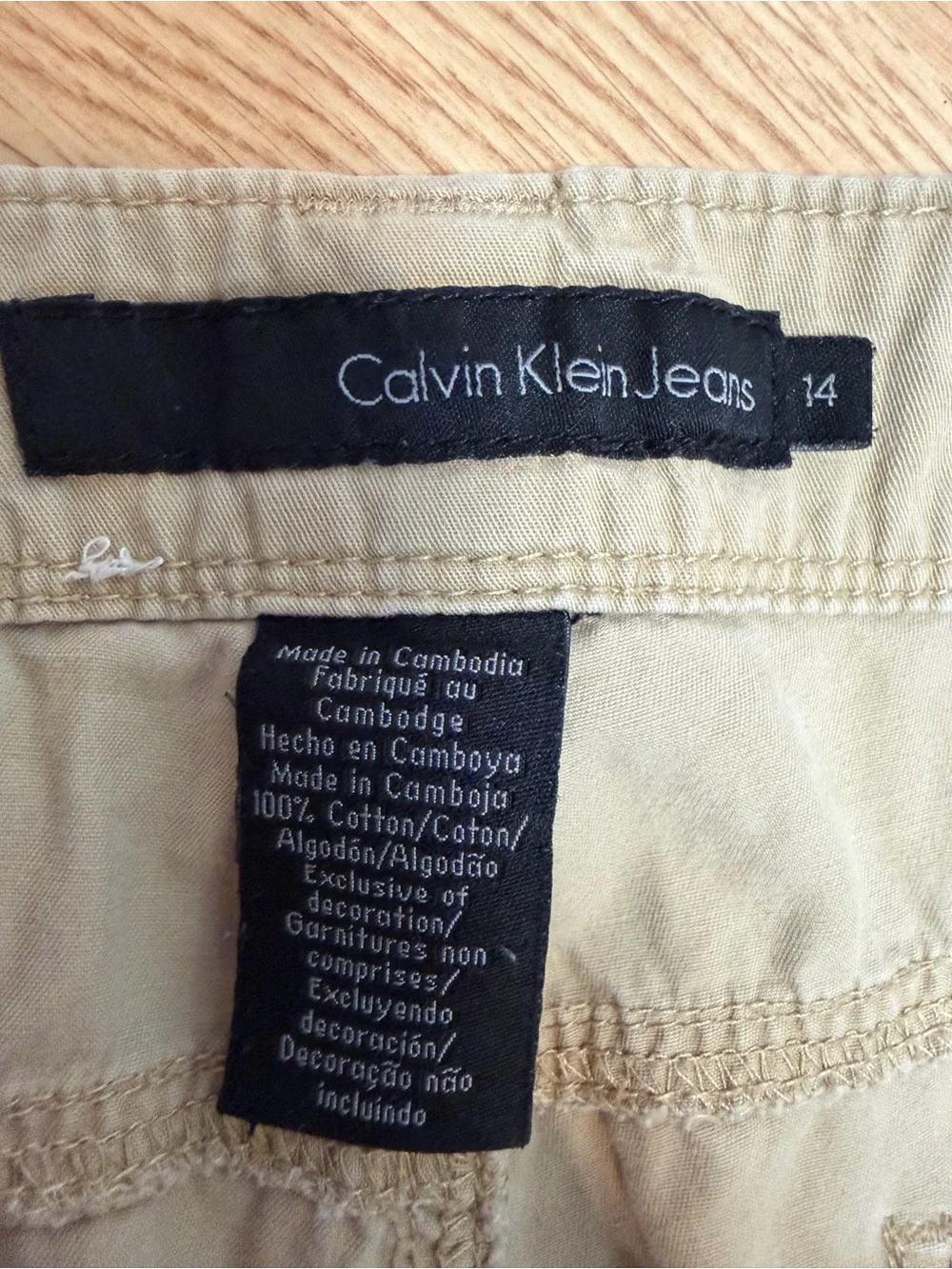 Calvin Klein Jeans Size 14 Khaki Cotton Cargo Capri Pants Roll Tab Casual